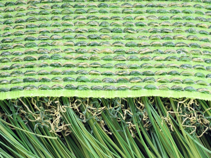 artificial-grass-backing-full-recycle